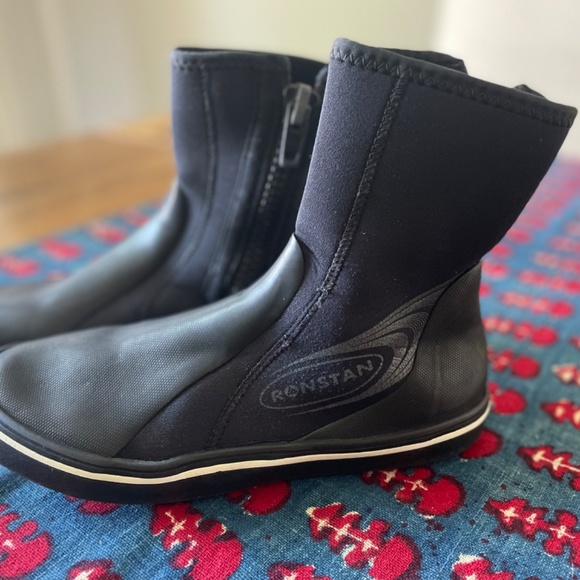 Ronstan Sailing Boots - Picture 3 of 8